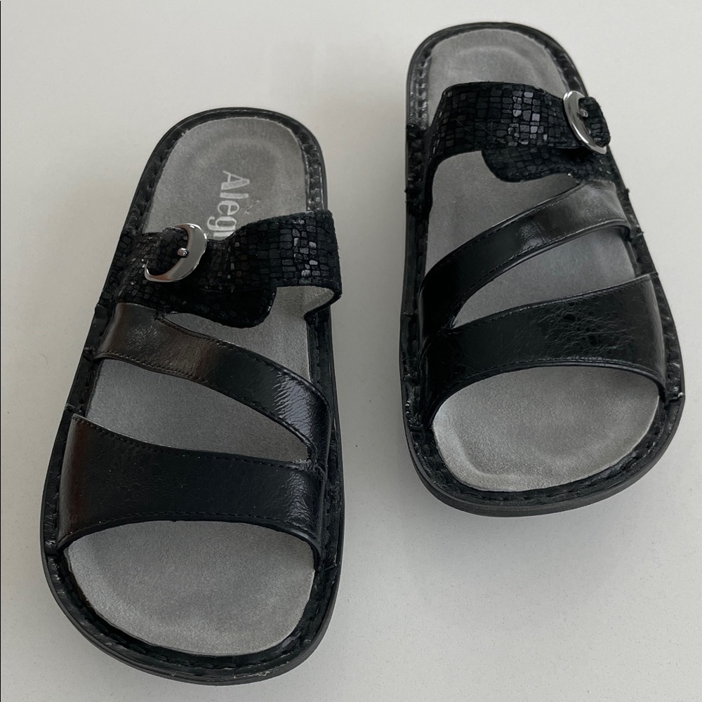 ALEGRIA •  Women's Black Strappy Sandals • 37 - Picture 12 of 13